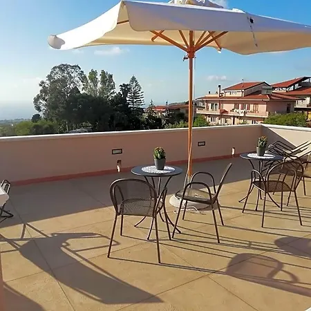 Bed and breakfast Orchidea 4*